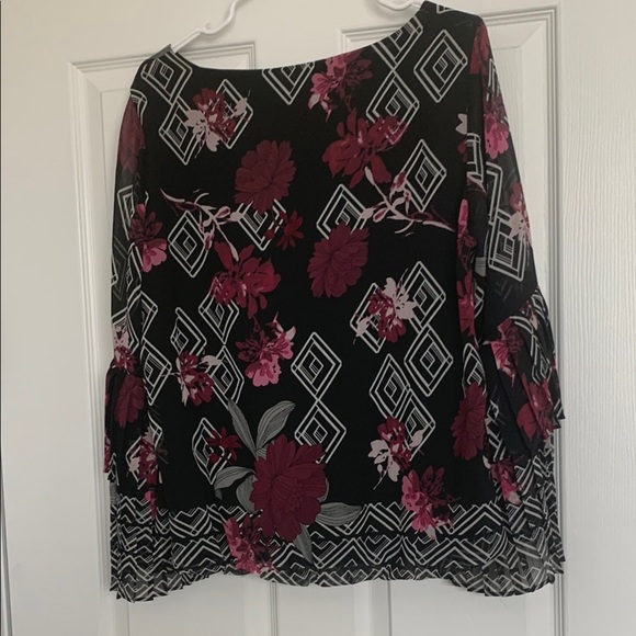 Alfani Blouse - Picture 2 of 9